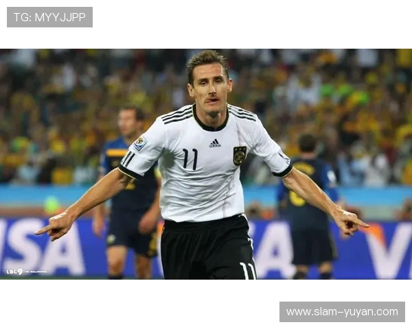 如何利用剪映制作足球球星贴纸教程与技巧分享